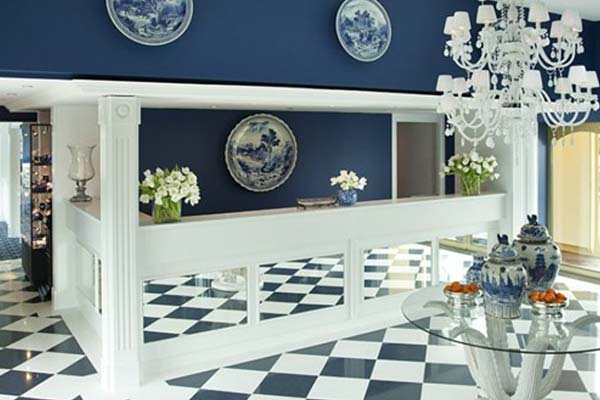 River Queen Gallery Image